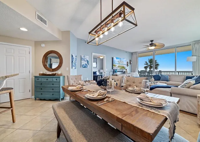 Club C-310 New-beachfront-views-exquisite-sleeps 8 Full Service Resort- Apartment