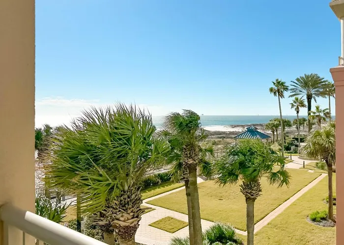 Club C-310 New-beachfront-views-exquisite-sleeps 8 Full Service Resort- Apartment *
