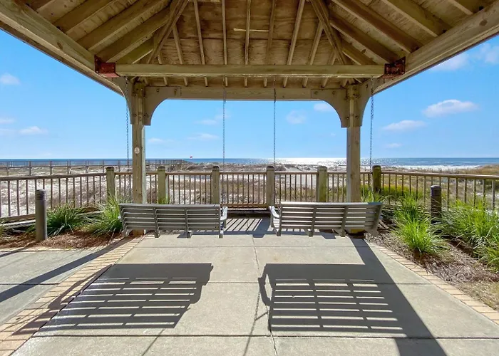 Club C-310 New-beachfront-views-exquisite-sleeps 8 Full Service Resort- Apartment Gulf Shores